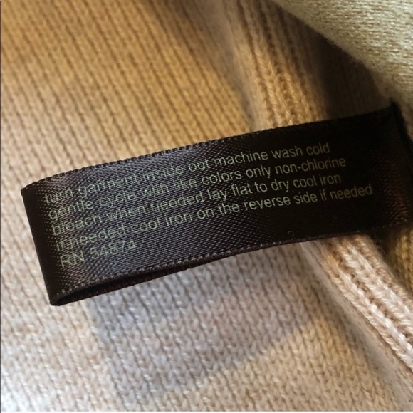 🆕 The Limited faux leather 3/4 sleeve scoop neck pullover swea… - Picture 5 of 10